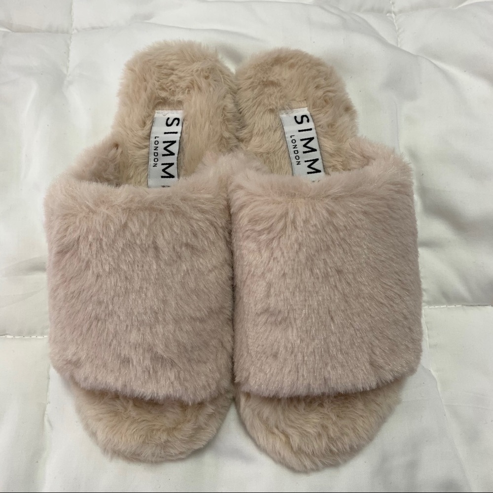 Fluff Slides - Picture 2 of 3